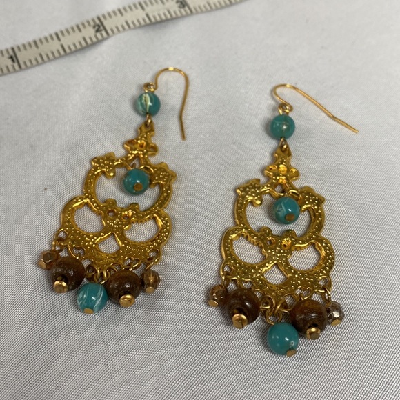 Gypsy boho fancy Goldtone and dangly bead earrings - Picture 4 of 4